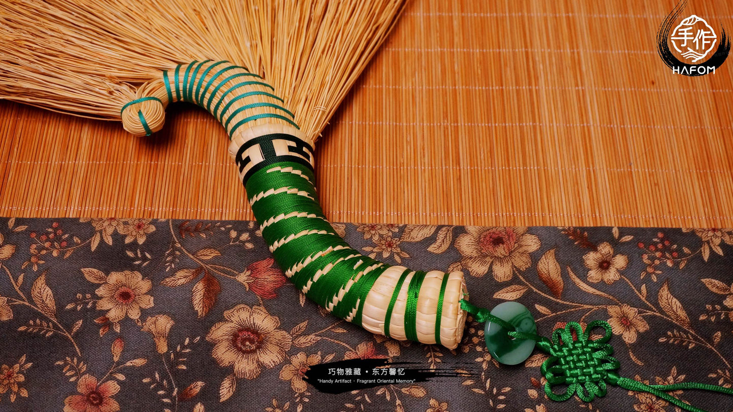 Handmade Sorghum Straw Broom with Exquisite Dragon Shaped Handle