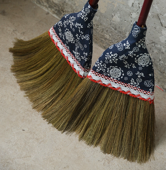 Extra-Long Handle Miscanthus Broom - Natural Fiber Floor Sweeper