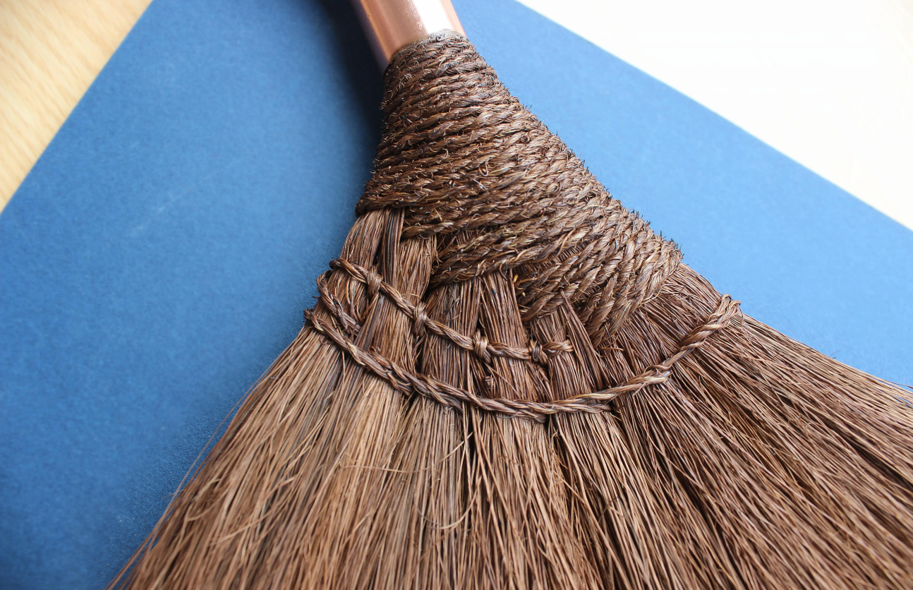 Anti-Static Coconut Fiber Broom – Ultimate Cleaning Power