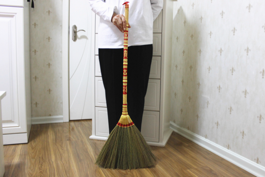 Handwoven Miscanthus Soft Bristle Broom - Static-Free Cleaning Power