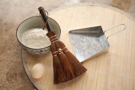 Palm Multi-Purpose Small Broom for Desktop and Coffee Table Cleaning