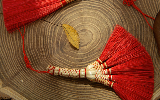 Lucky Palm Broom – Housewarming, Grand Opening & Home Blessing Gift