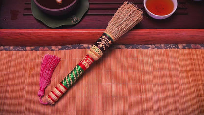 Multi-Angle Crevice Cleaning Brush
