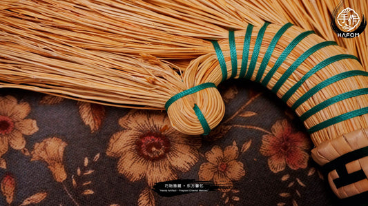 Handmade Sorghum Straw Broom with Exquisite Dragon Shaped Handle